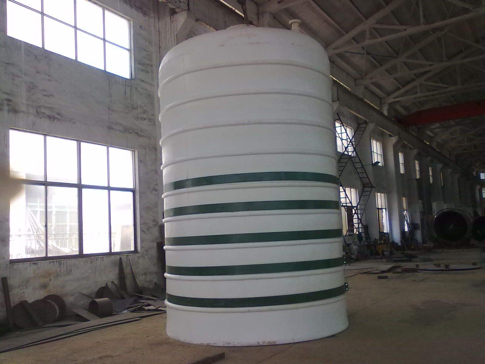 防腐儲(chǔ)罐在施工中有四處難點(diǎn): 防腐儲(chǔ)罐在施工中有四處難點(diǎn):